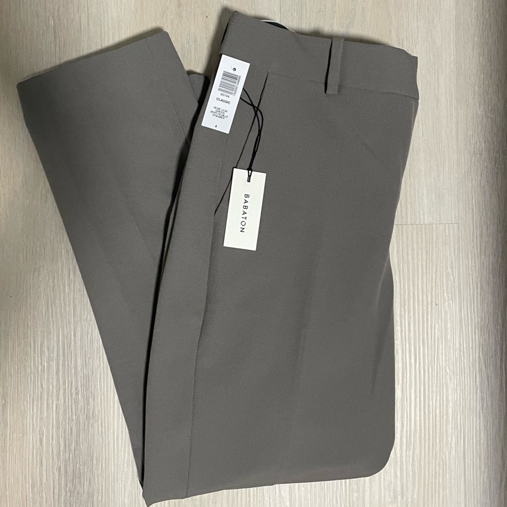 Babaton Aritzia Classic Trouser Pants #80744 Olive Leaf Green
